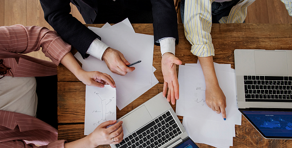 Важные переговоры